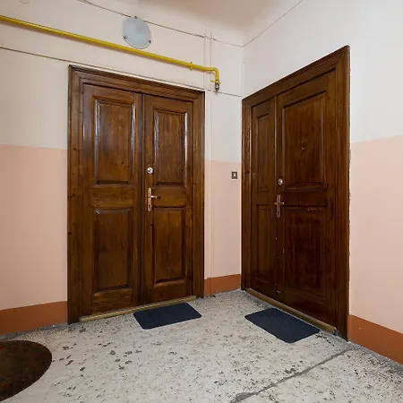 Zerostrasse View * Pula