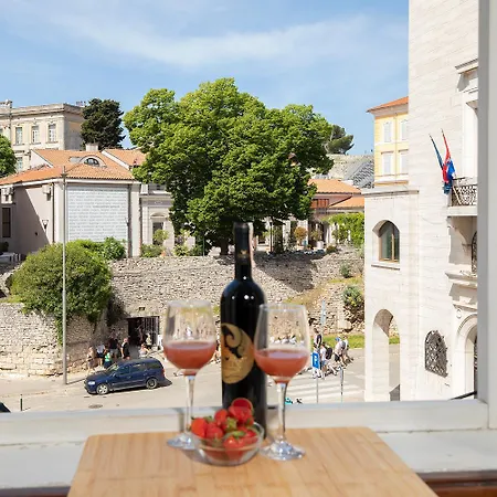 Zerostrasse View Apartment