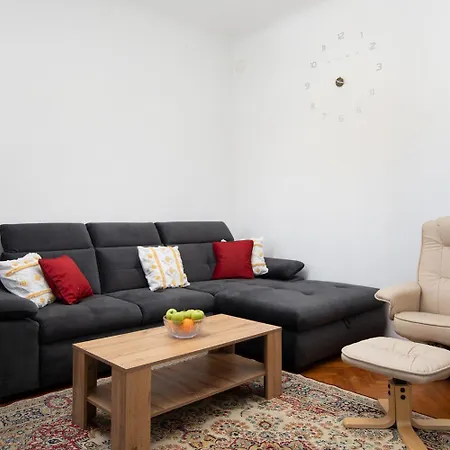 Zerostrasse View Διαμέρισμα *