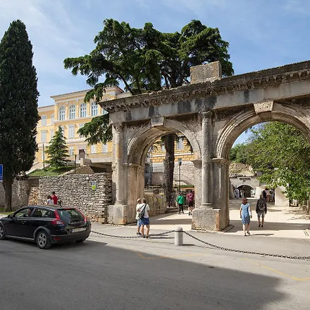 Zerostrasse View Apartmán