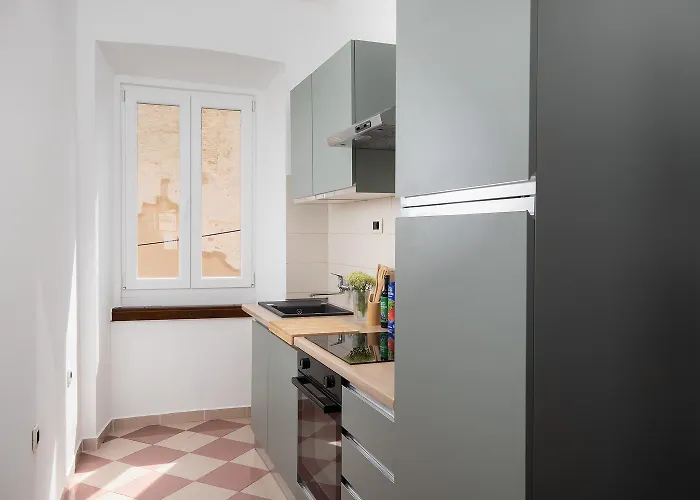 Zerostrasse View Pula