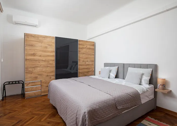 Zerostrasse View Apartment Pula