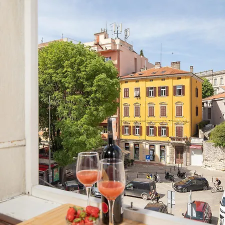 Zerostrasse View * Pula