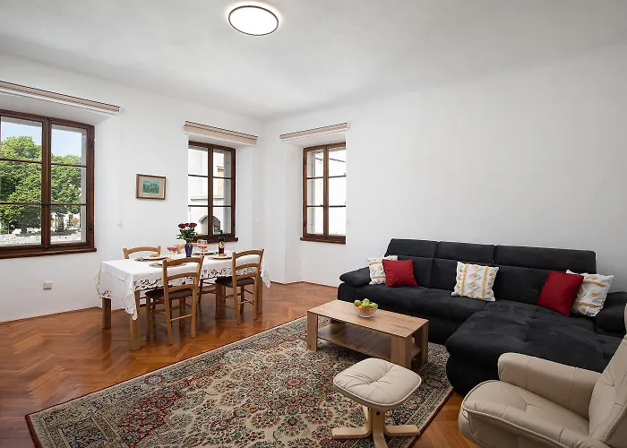 Zerostrasse View Appartement Pula