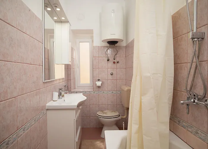 Zerostrasse View Pula