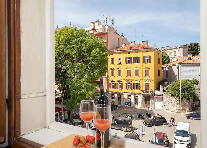 Zerostrasse View * Pula